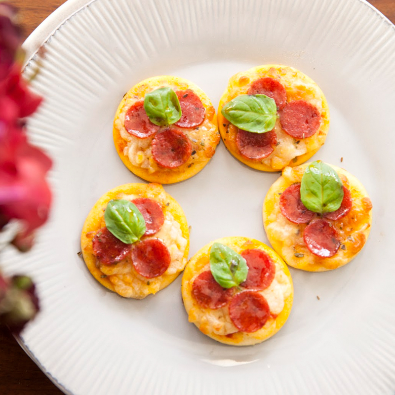 Classic Pepperoni Pizza Chips